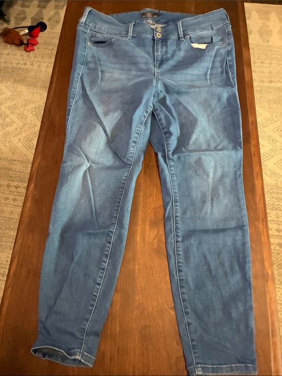 torrid Denim - torrid Women's Skinny Jeans in Medium Blue Wash